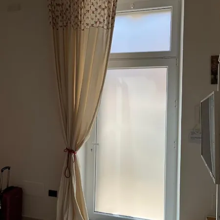 Sotto Una Buona “stella” Delizioso Monolocale Lecce