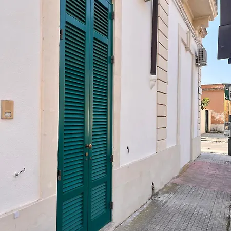 Sotto Una Buona “stella” Delizioso Monolocale * Lecce